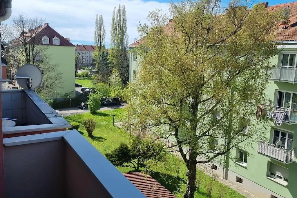 Charming Flat In A Quiet Central Location Štýrský Hradec Apartmán